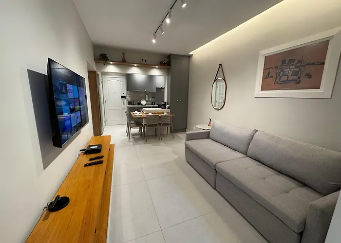 Apartamento 4 Minutos Da Praia N.S. 793-1102